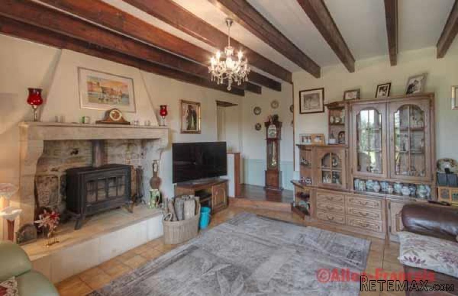 Fontivillié (79) - Detached property with heated pool set in.. - 7