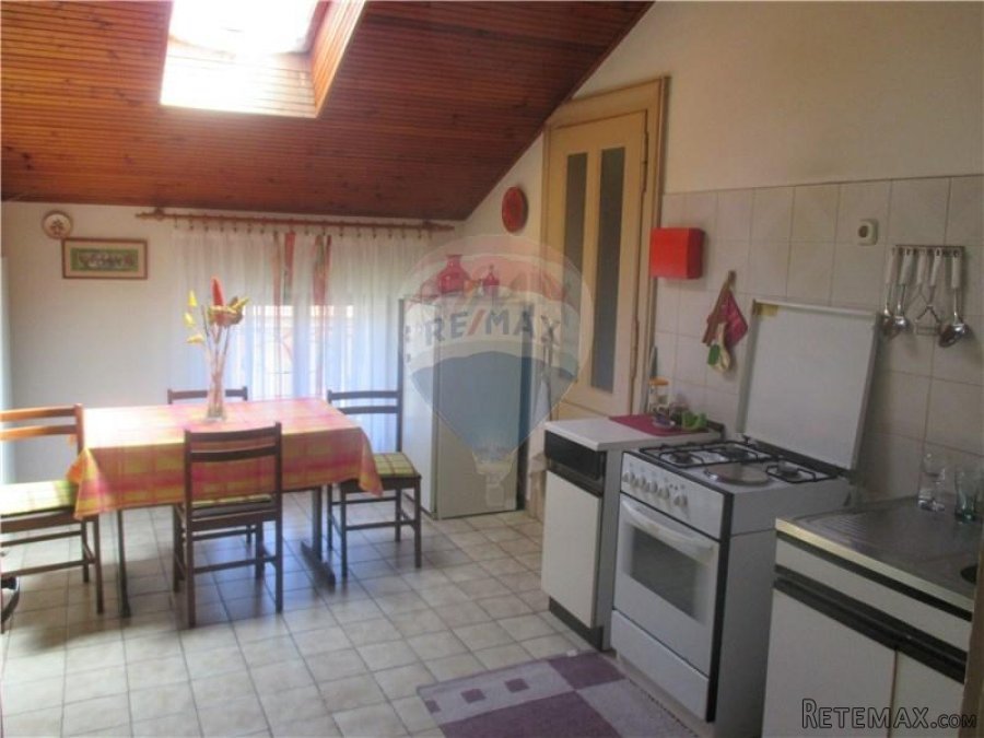 OPATIJA - STAN 98 m2 - I KAT - CENTAR - 7