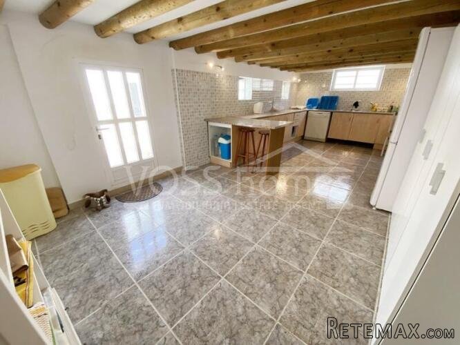 NEW & EXCLUSIVE TO VOSS HOMES - A Large bed & breakfast.. - 11