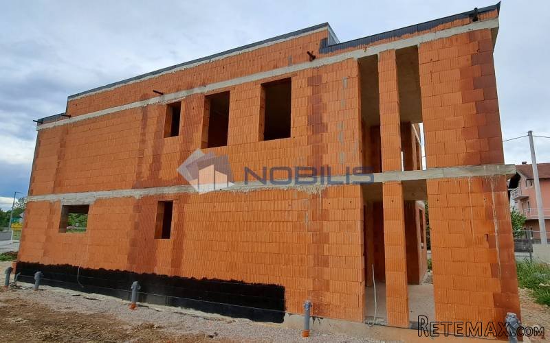 Samobor, moderna obiteljska kuća 207 m2 s vrtom 530 m2 - 12