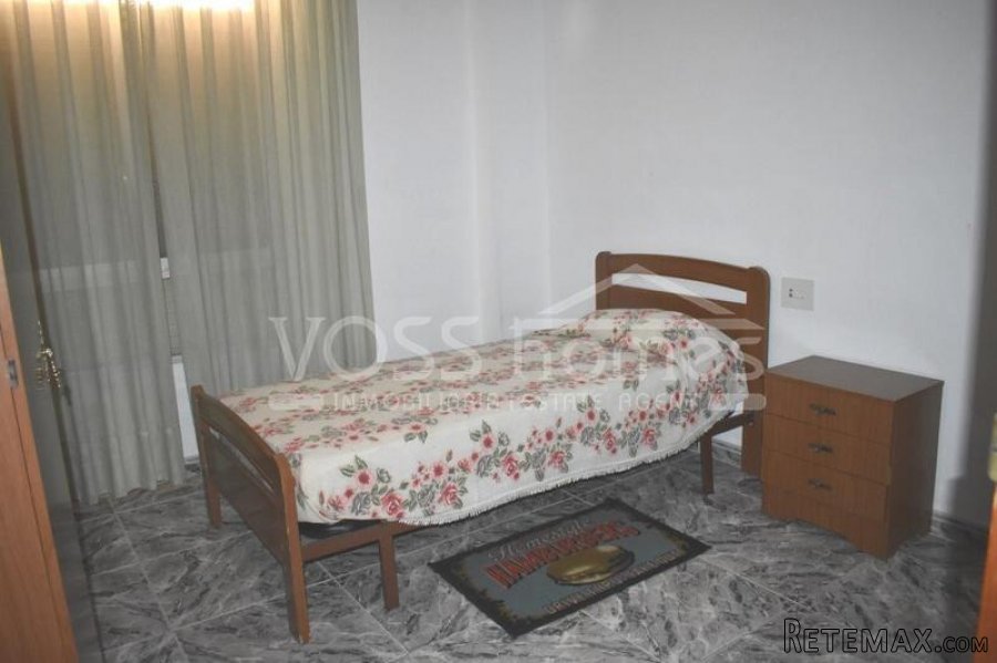 Third floor with lift, 3 bed, 2 bath apartment with amazing.. - 12