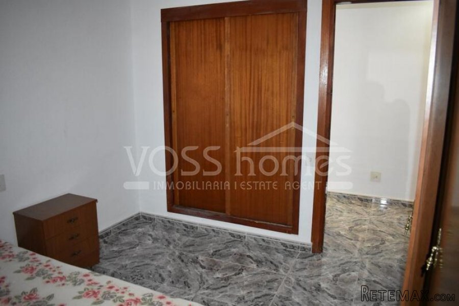 Third floor with lift, 3 bed, 2 bath apartment with amazing.. - 13