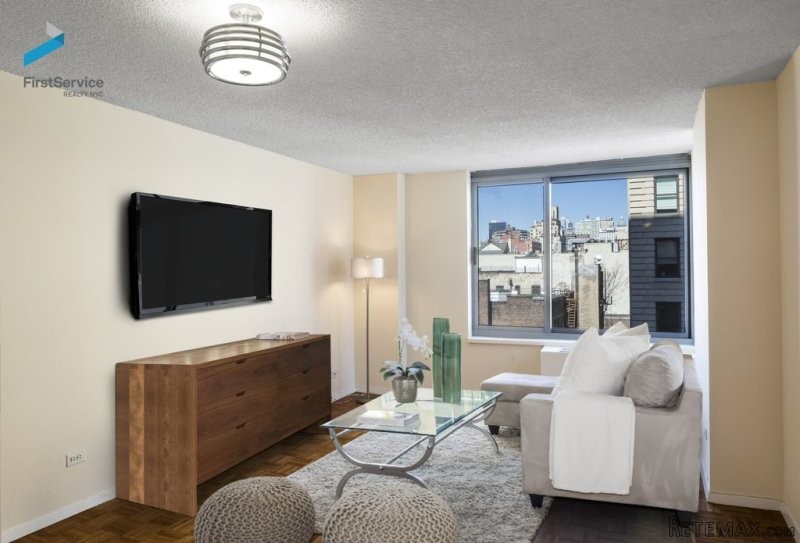1 Bedroom - Condo - New York State -.. - 2