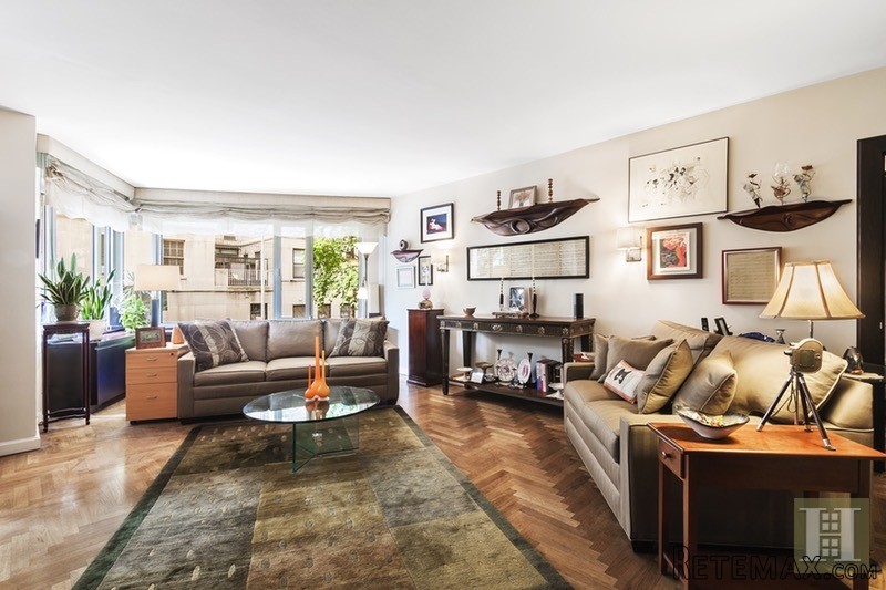 1 bedroom Apartment For Sale: 60 SUTTON..