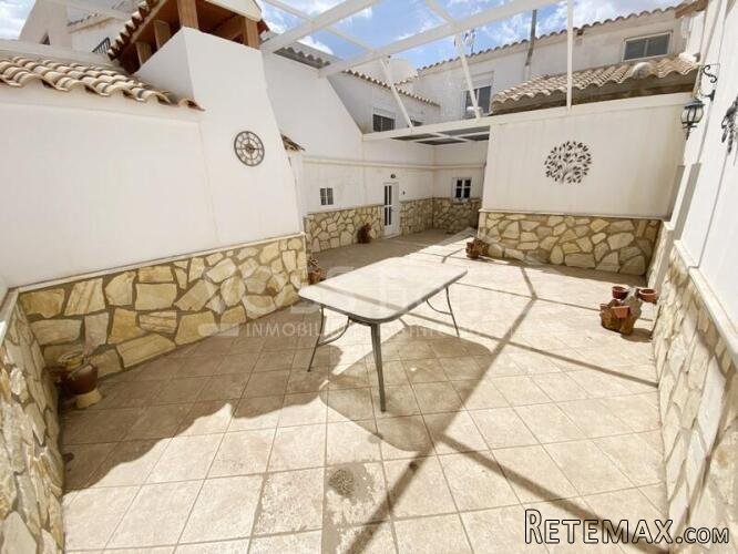 NEW & EXCLUSIVE TO VOSS HOMES - A Large bed & breakfast.. - 18