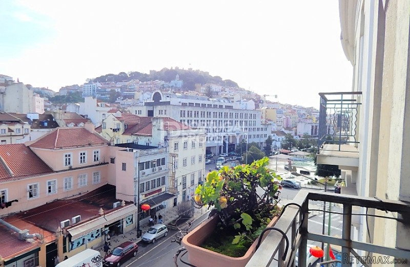 Apartment with Amazing Views over Lisbon