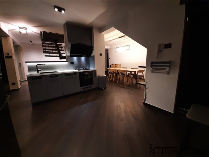 Kompletno LUX opremljen duplex stan u centru grada - 23