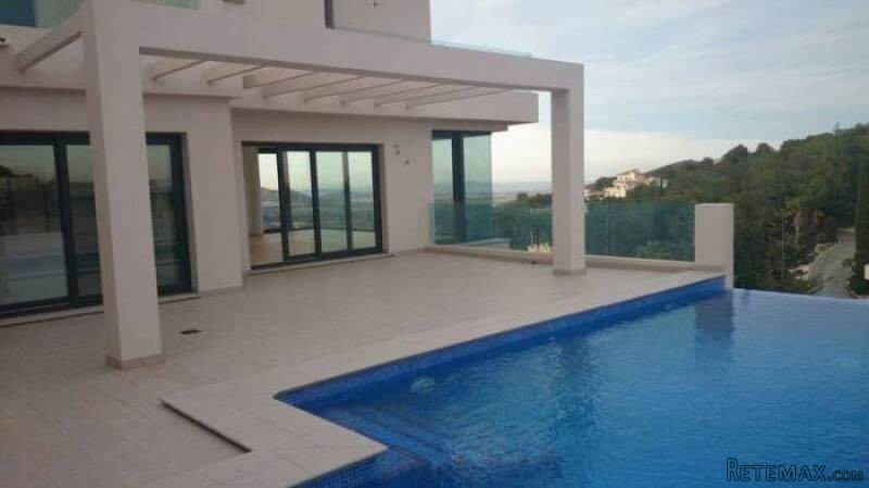 5 Bedroom 5 Bathroom Villa In La Manga.. - 2