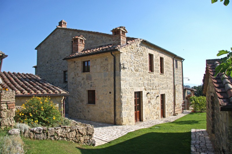 House - Tuscany - For Sale