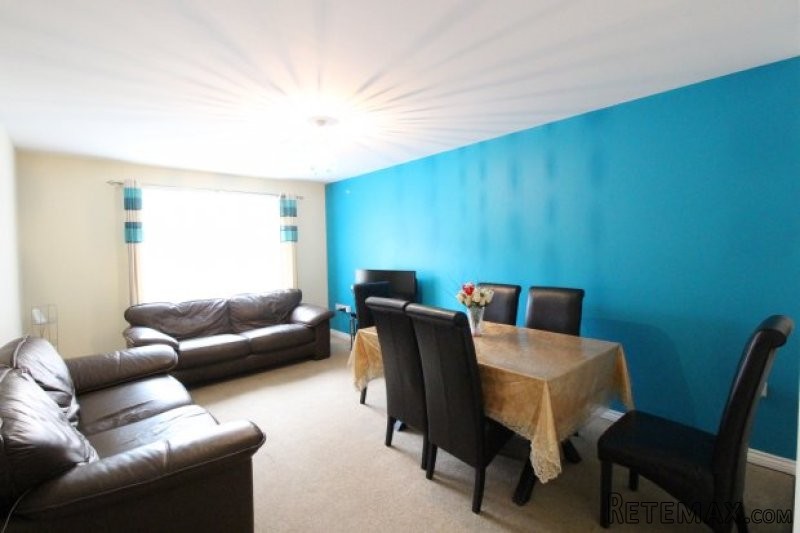 2 bedroom, Flat house for sale - 2