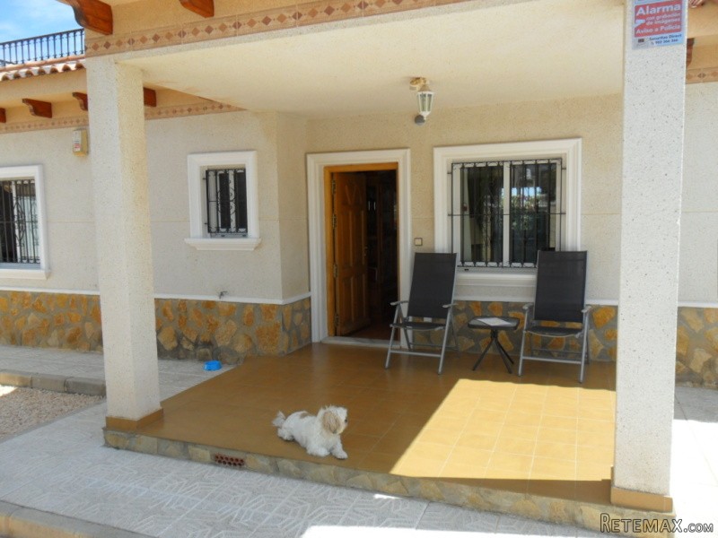550 M2 Plot Immaculate Detached Villa.. - 2