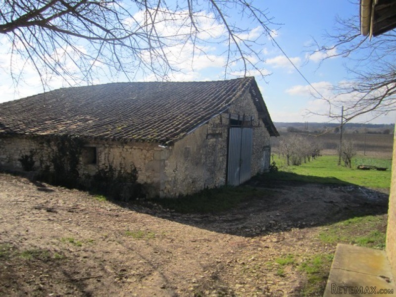 A Small Countryside Estate For Sale.. - 2