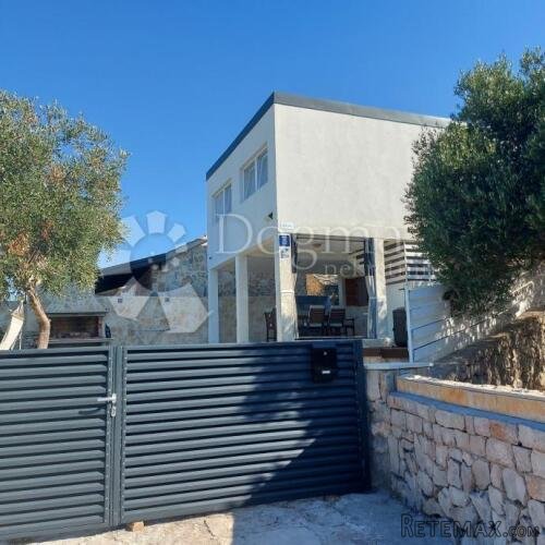 DRVENIK DREAM HOUSE 109m2 - 3