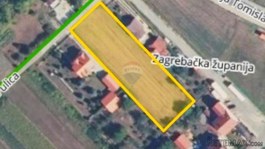 Gradići , Građevinsko zemljište 2471 m2 - 3