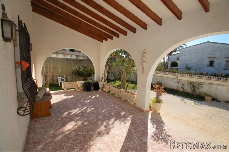 This traditional villa is located in Els Poblets, just 150m.. - 3