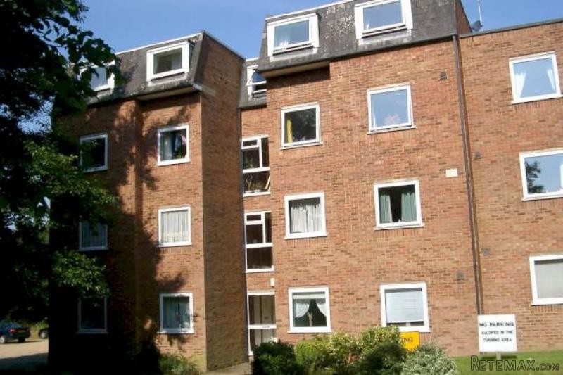 2 bed flat to rent