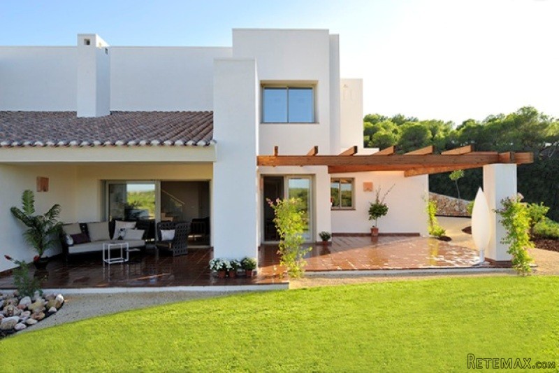 Villa For Sale In Campoamor Spsnb1004