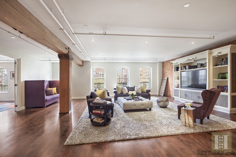 4 bedroom Apartment For Sale: 4 BEDROOM..