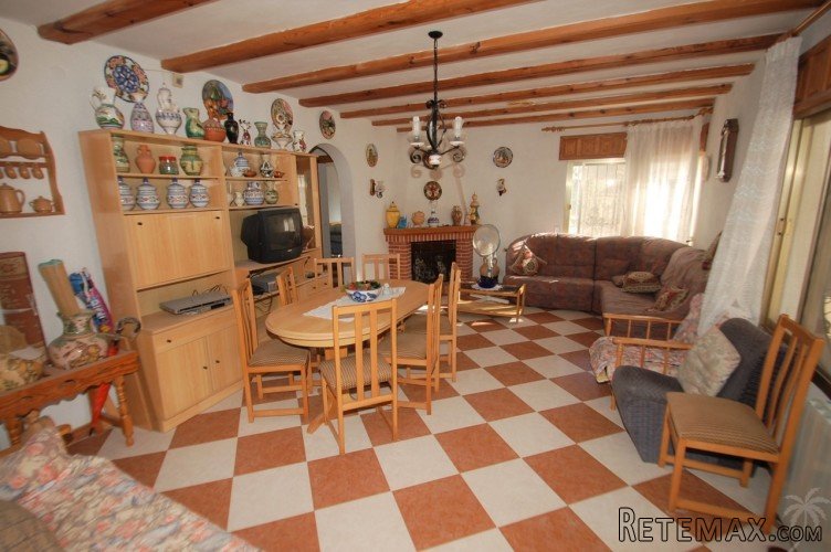 This traditional villa is located in Els Poblets, just 150m.. - 6