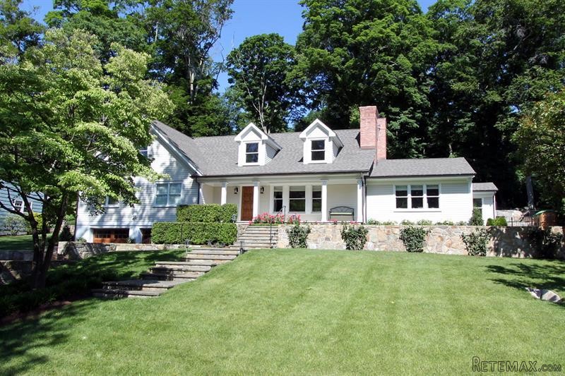 4 bedroom House For Sale: 19 Ridge..