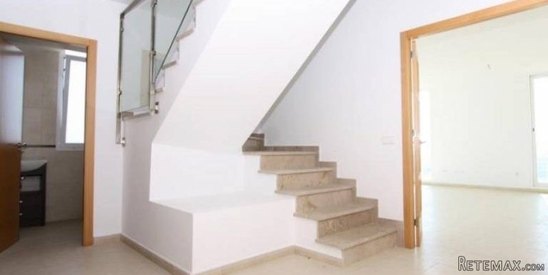 4 Bedroom 3 Bathroom Penthouse in Javea. - 2