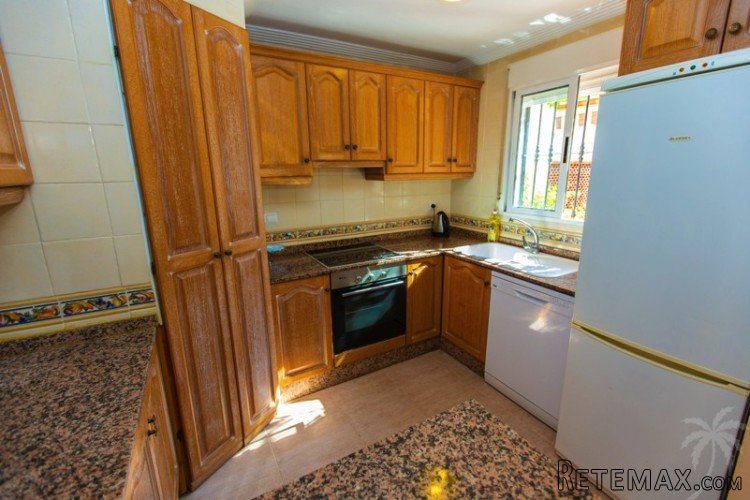 This cozy home can be found in Los Altos on the Orhiuela.. - 4