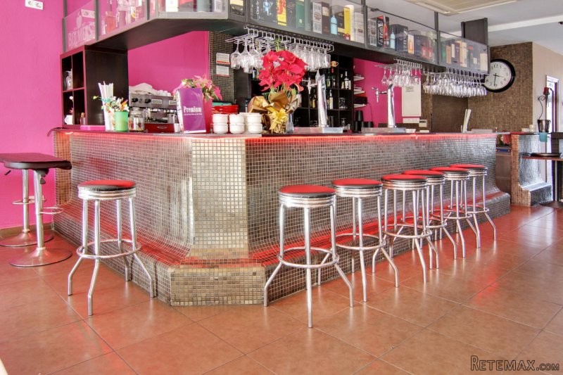 Beautiful restaurant close to the beach - 2