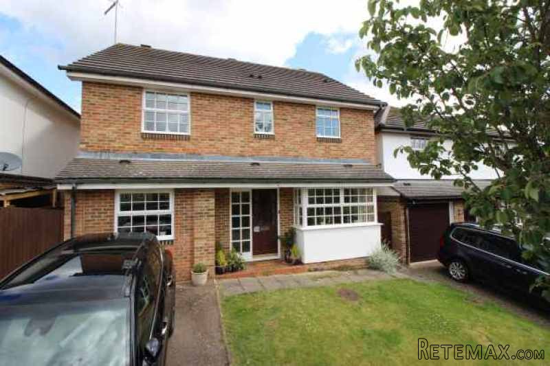 4 bedroom, Detached House house for sale