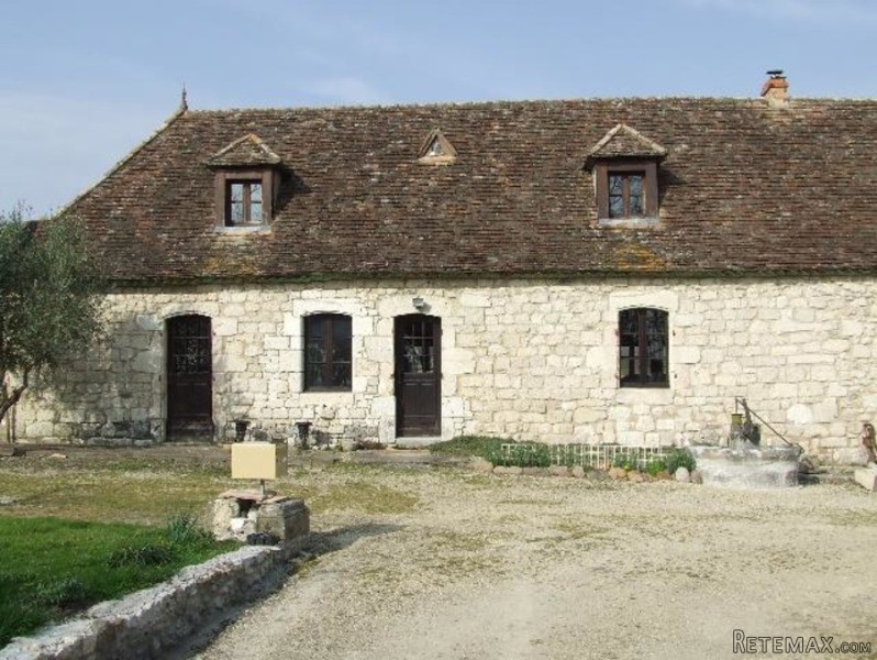 Beautiful 3 Bedroom Stone House With A..