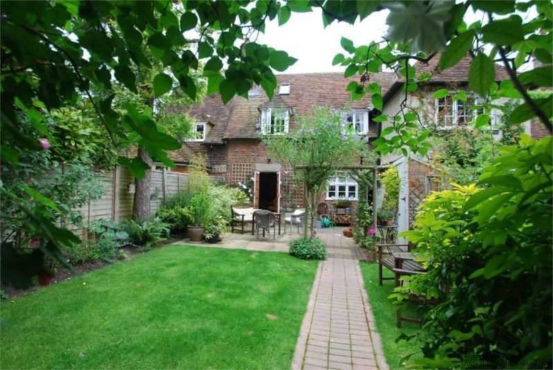 2 Bedroom Cottage - 2
