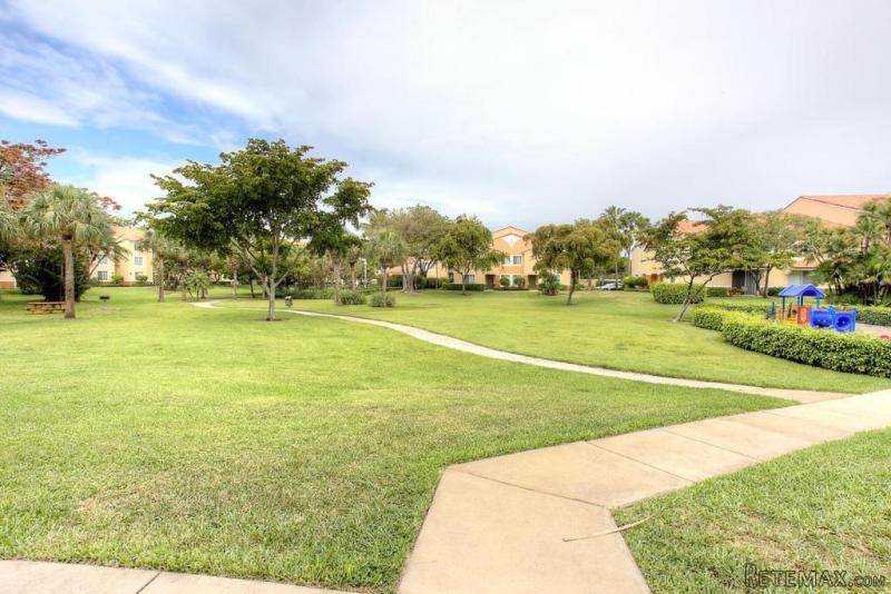 117 Yacht Club Wy #112, Hypoluxo, FL -.. - 2