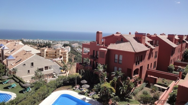 APARTMENT FOR SALE IN CALAHONDA - 2