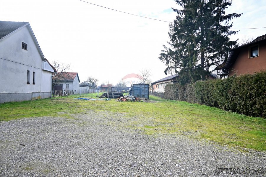 Brezovica, Goli breg, građevinsko zemljište 2600 m2 - 3