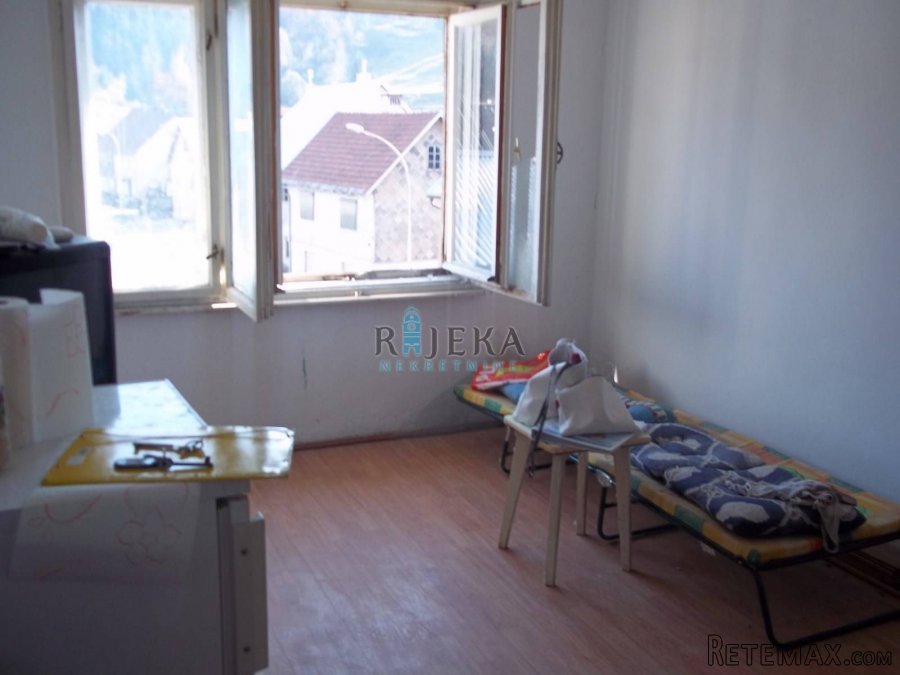 Gerovo, centar, potkrovlje za adaptaciju - 3