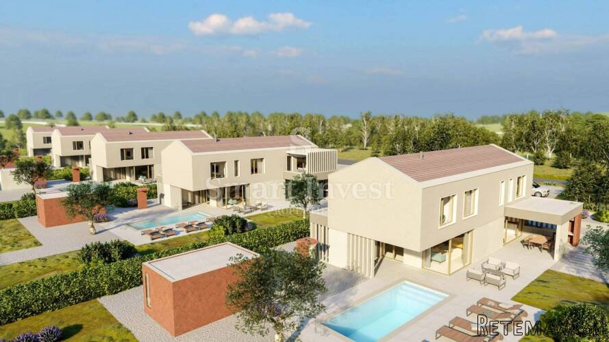 ISTRA - LABIN, moderna vila s bazenom i velikom okućnicom..