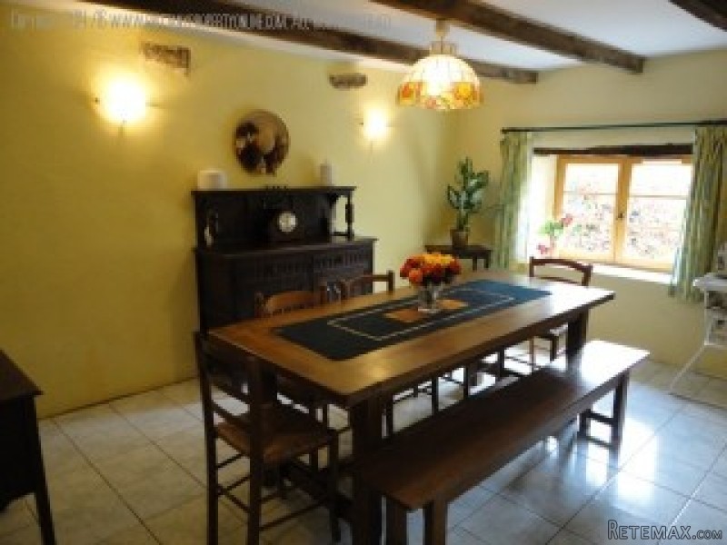 Beautiful 6 bed converted farmhouse.. - 2