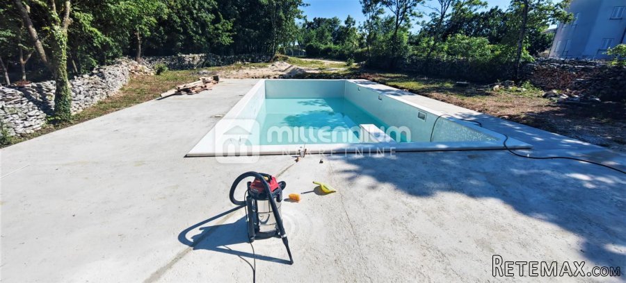 Istra, Žminj, samostojeća kuća s bazenom, 289m2 - 8