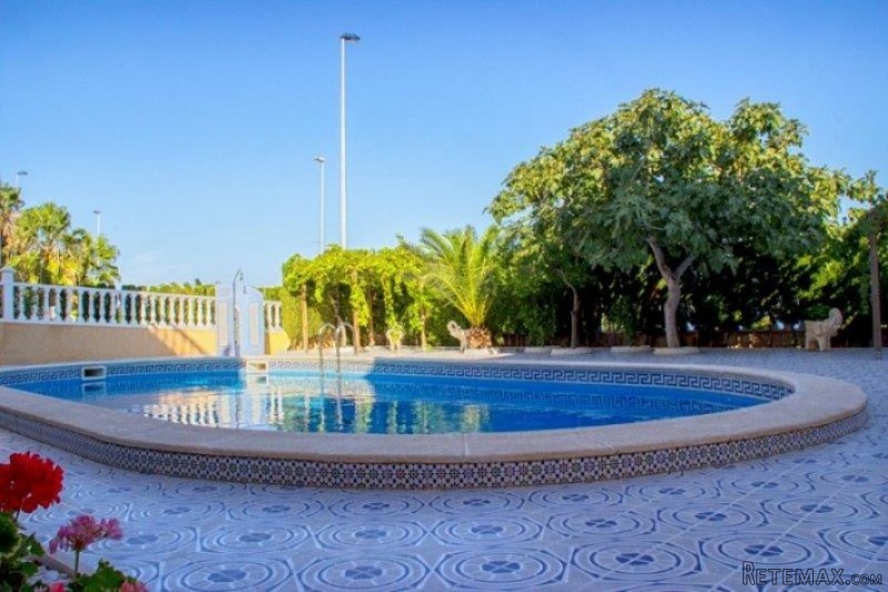 5 Bedrooms - Villa - Alicante - For Sale - 2