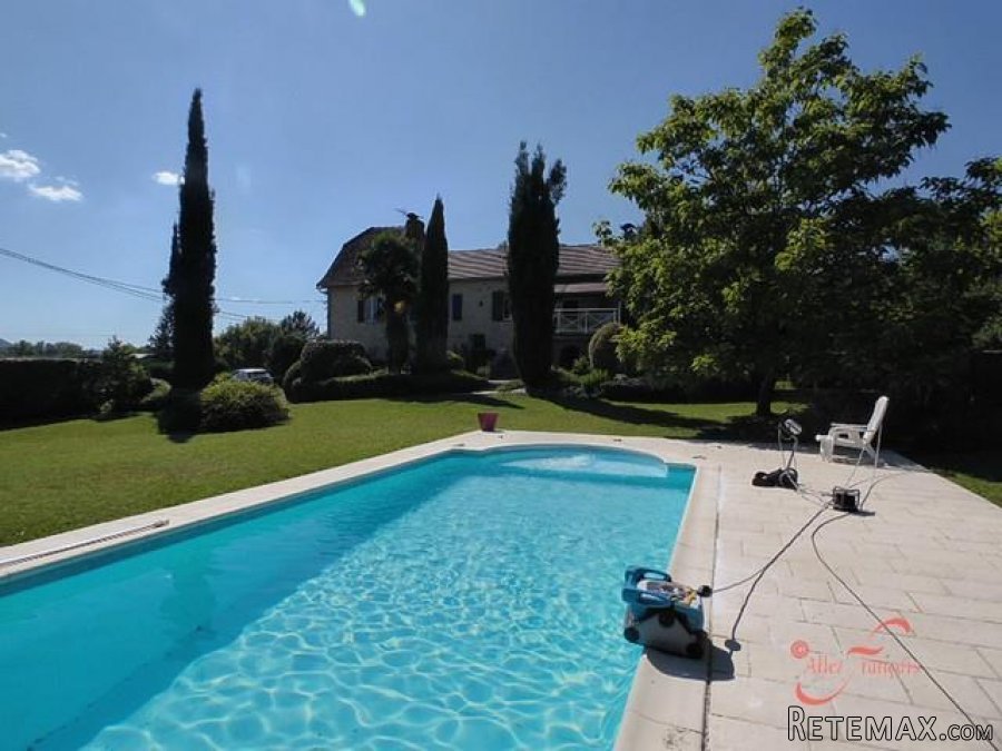 Bétaille (Lot) - Fully renovated house with a pool, set in a.. - 2