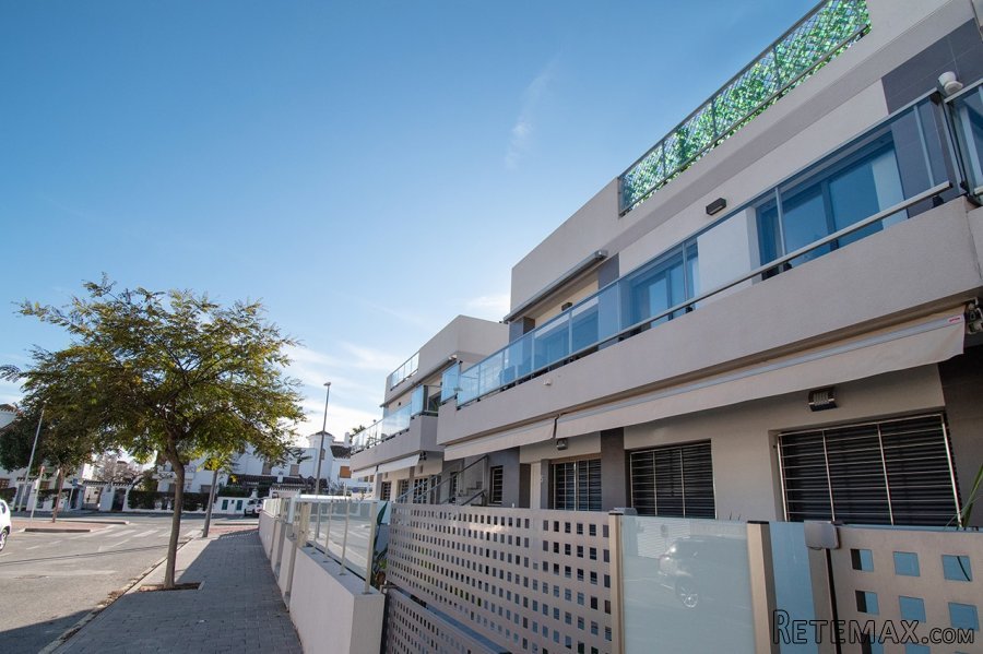 Precioso apartamento construido en 2014, 75 m2 de.. - 2