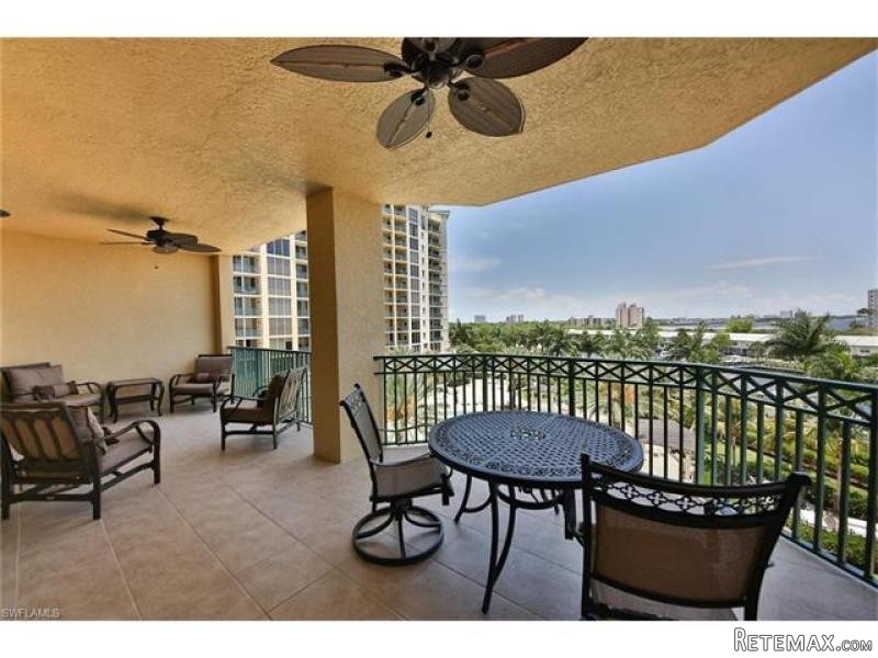 2 bedroom Condominium For Sale: North.. - 2