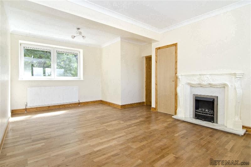 Property - London - For Sale