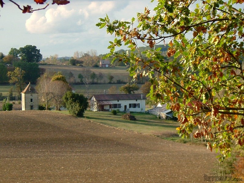 Situated In Beautiful French Lot Et.. - 2