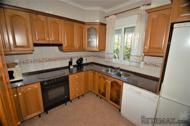 This delightful, detached property stands on a beautifully.. - 7