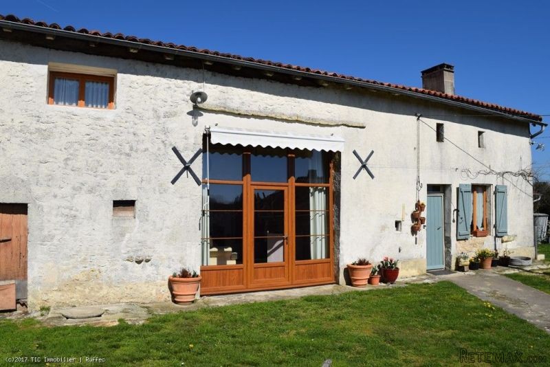 Pretty 2 Bedroomed Cottage With Views