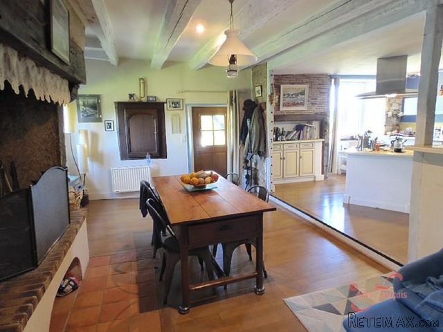 Bétaille (Lot) - Fully renovated house with a pool, set in a.. - 10