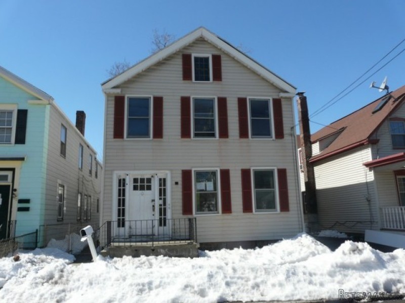92 Hudson Ave Green Island, NY, 12183..