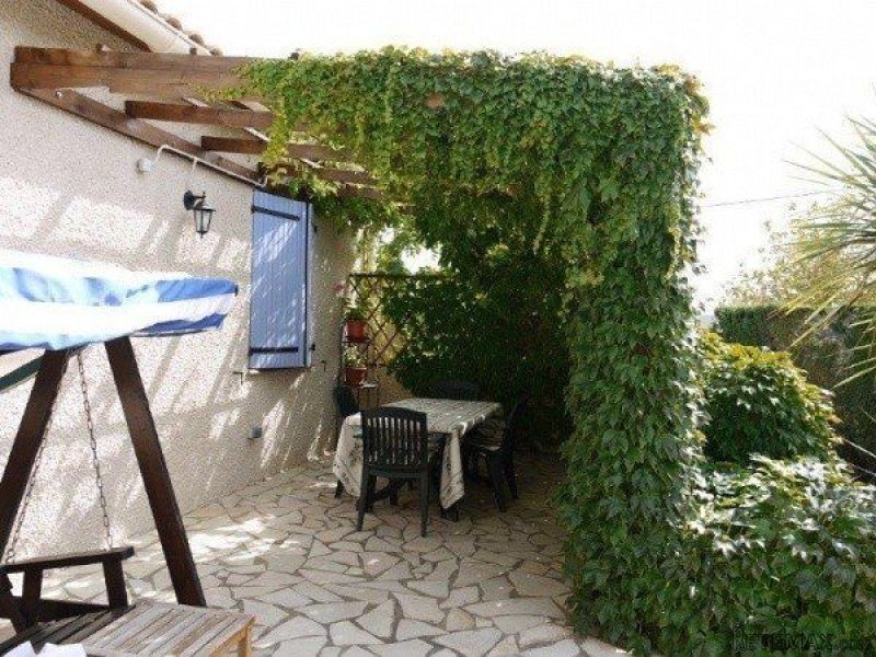 Superb Quality Villa, Two Garages and.. - 2