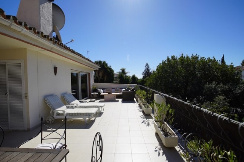 4 Bedrooms - Villa - Malaga - For Sale - 2