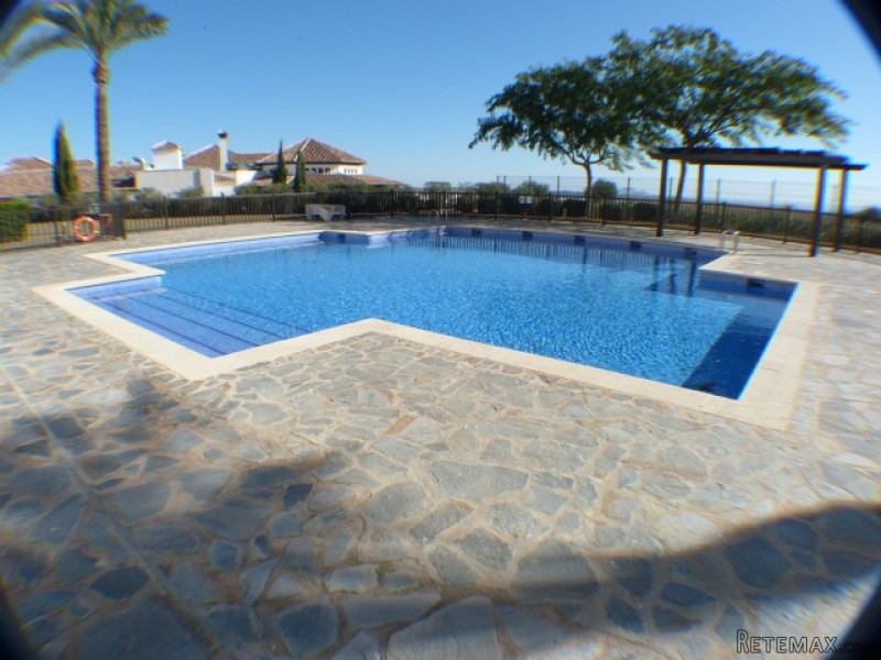 2 Bedrooms Apartment For Sale